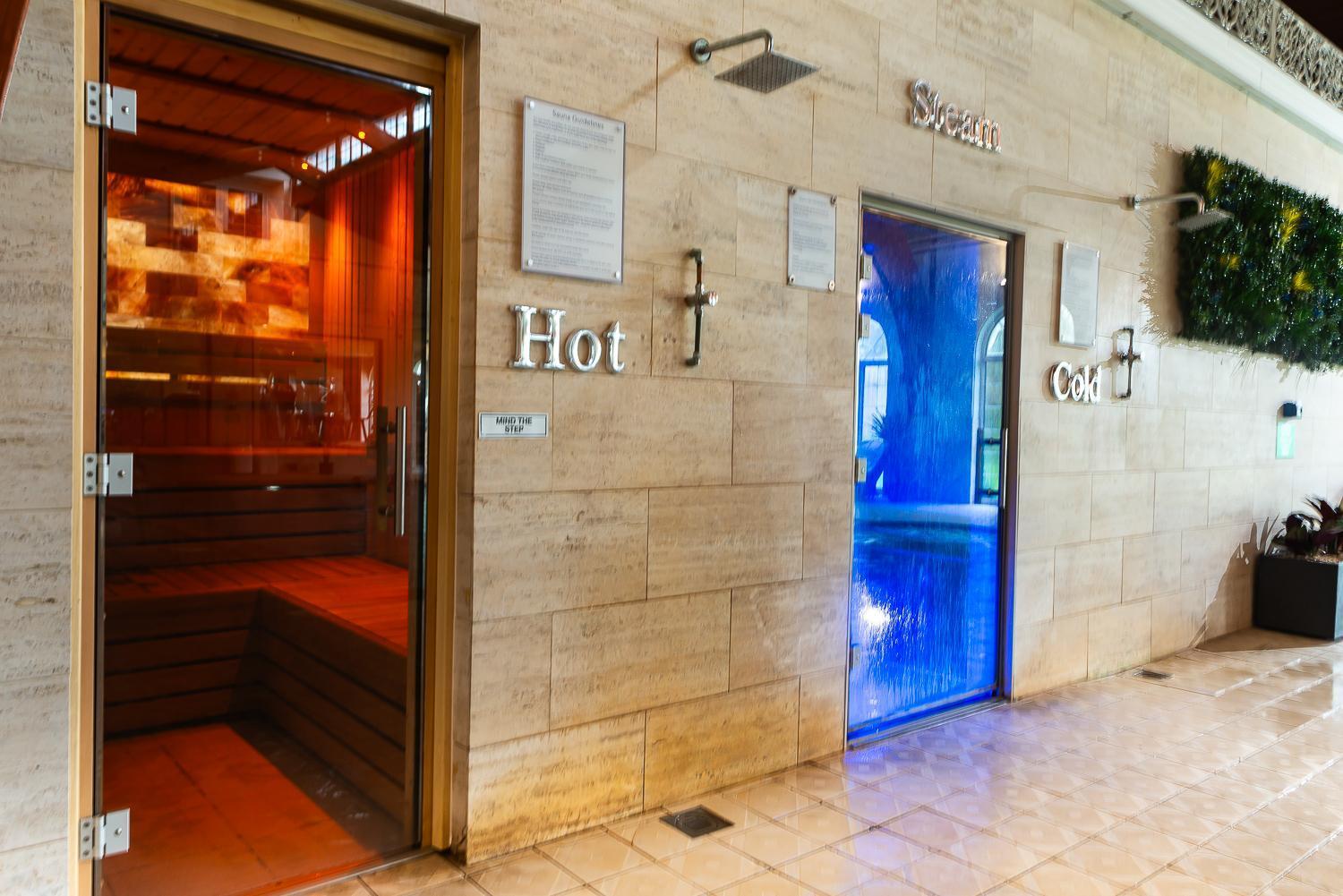 Rowton Hall Hotel And Spa Chester Exterior foto