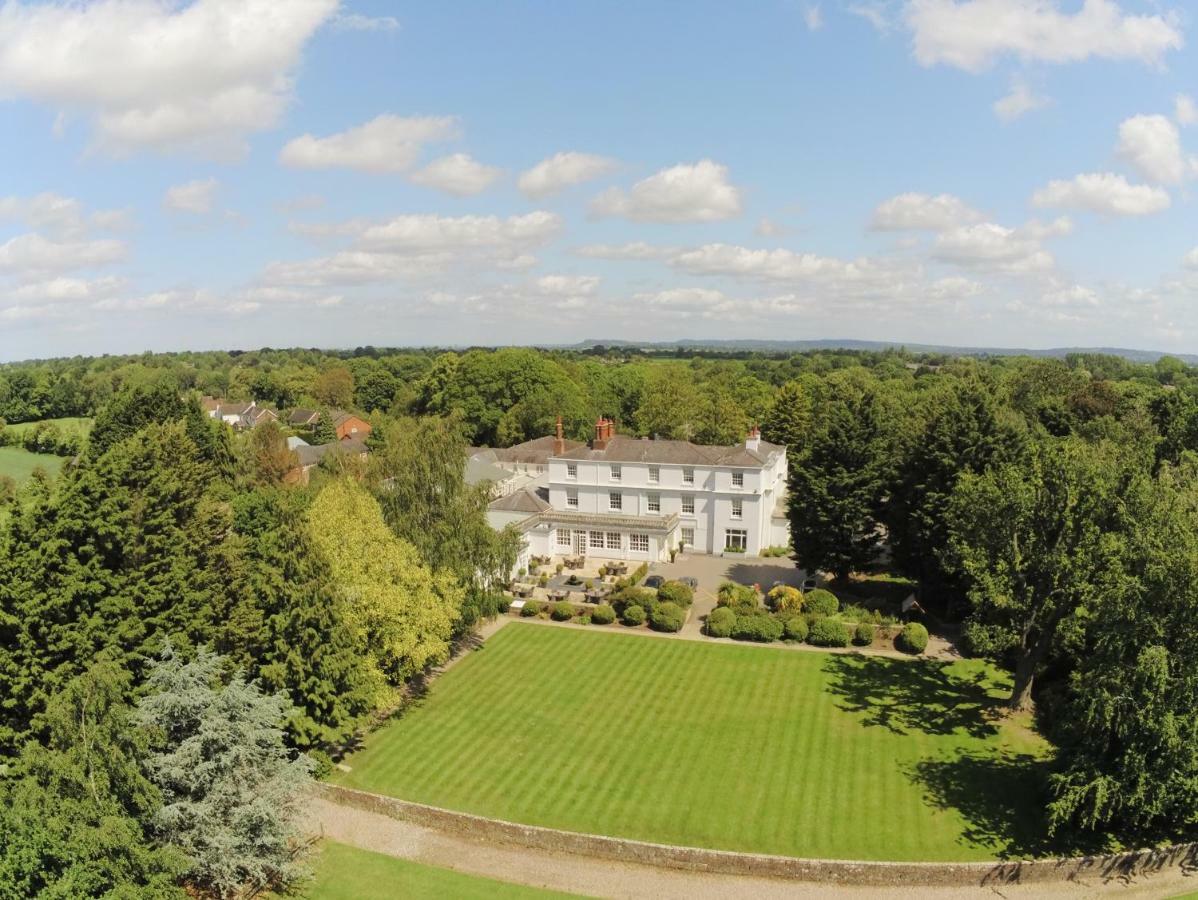 Rowton Hall Hotel And Spa Chester Exterior foto